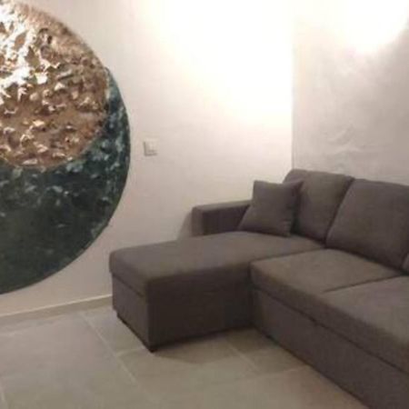 Taocasa Metal Appartement Olot Buitenkant foto