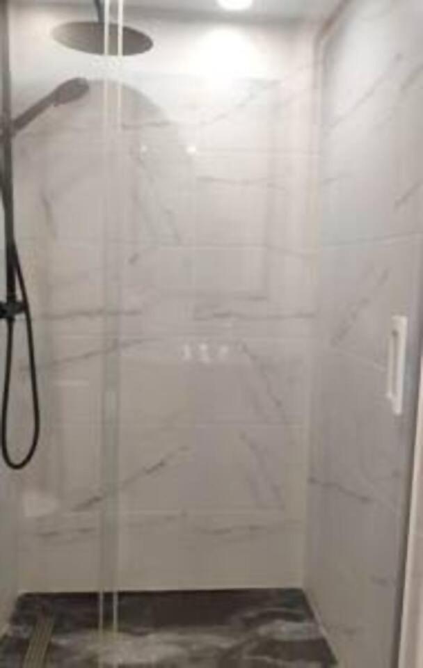 Taocasa Metal Appartement Olot Buitenkant foto